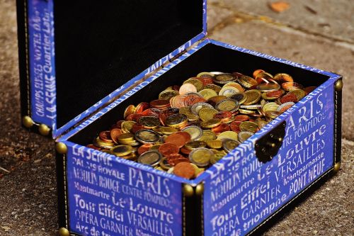 box chest money
