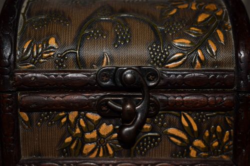 box wooden carved