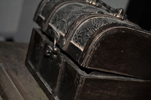 box jewelry box chest