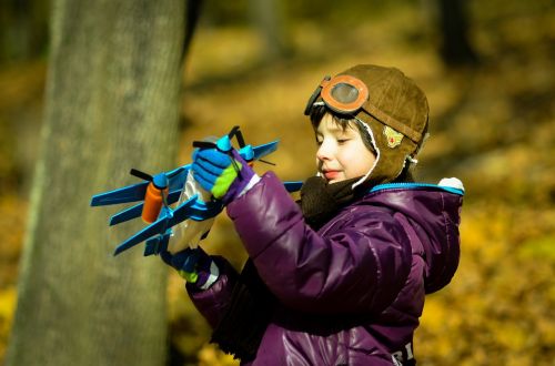 boy plane helmet