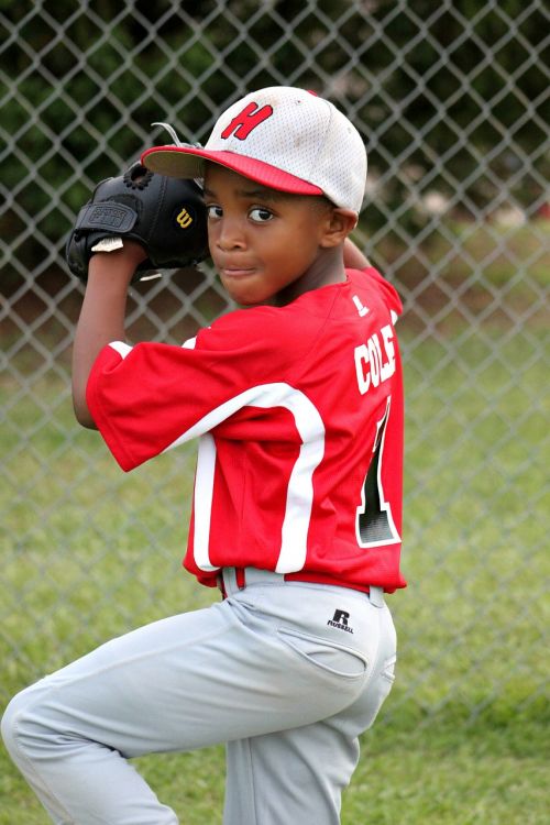 boy player baseball