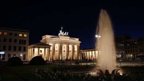 brandenburg gate berlin goal