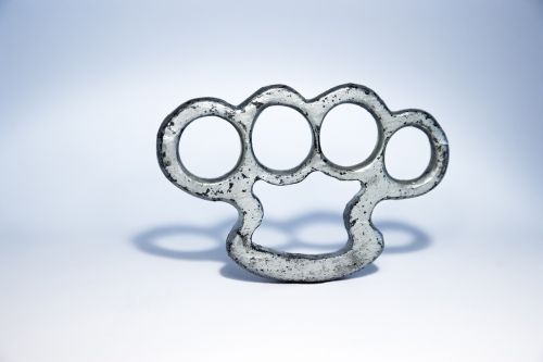 brass knuckles iron wrought