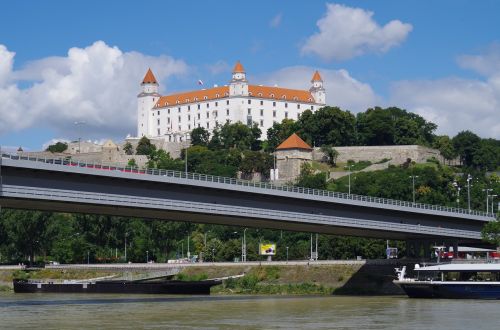 bratislava slovakia castle