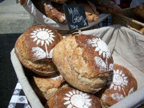 bread loaves artisan