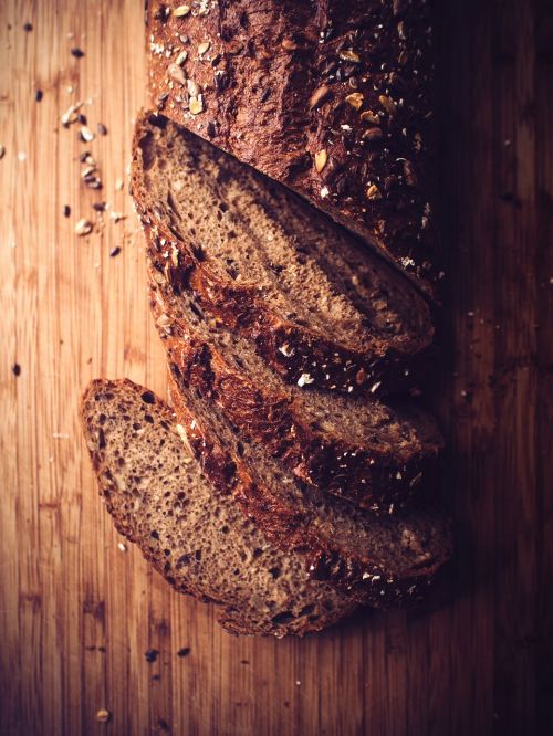 bread grains kitchen