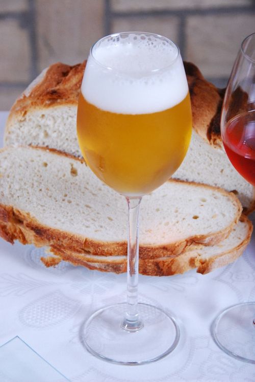 bread beer table