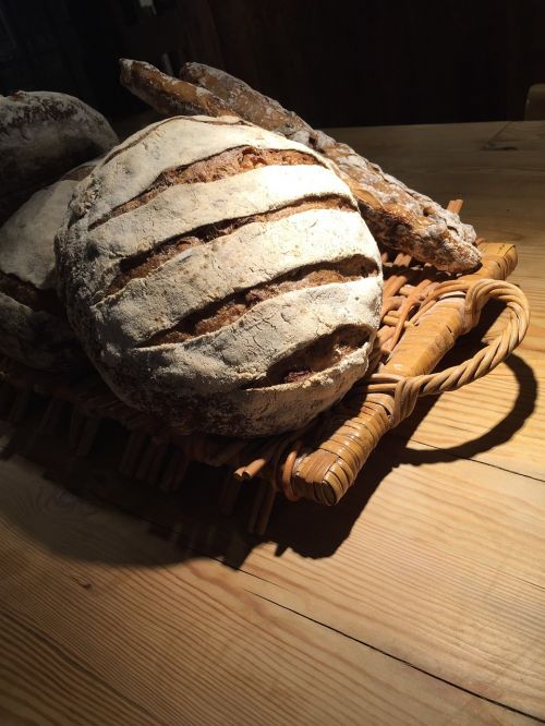 bread baked loaf