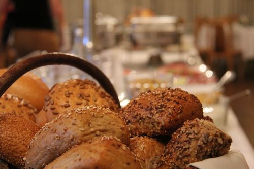 bread basket breakfast buffet whole-grain bread