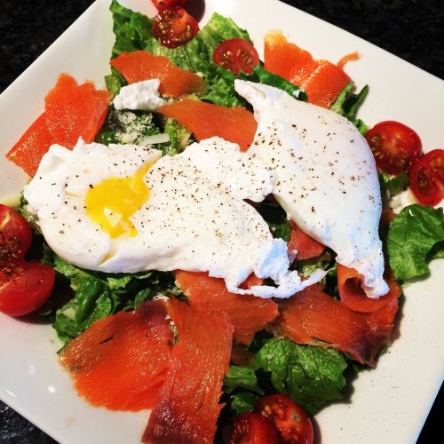 breakfast healthy smoked salmon