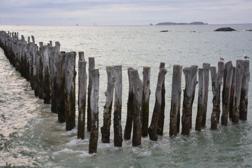 breakwaters sea saint malo