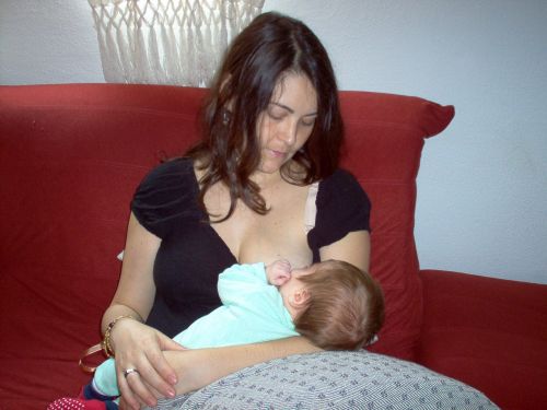 breastfeeding baby mom