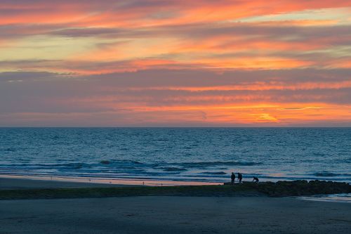 bredene beach evening