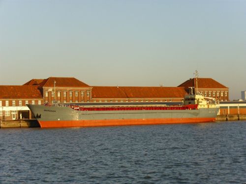 bremerhaven germany ship