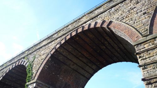 brick bridge architecture