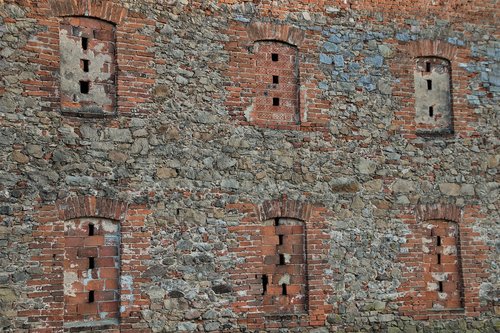 brick  lake dusia  walls