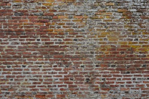 bricks wall rust