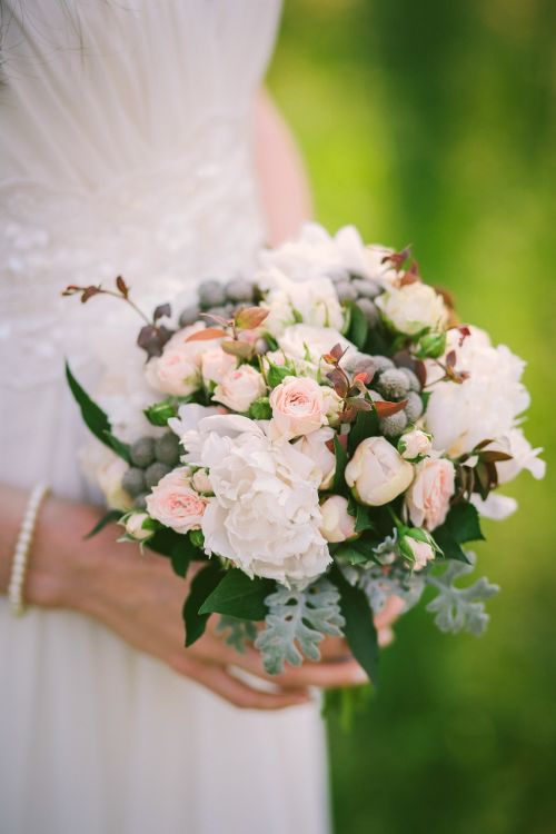 bridal bouquet roses beautiful flowers