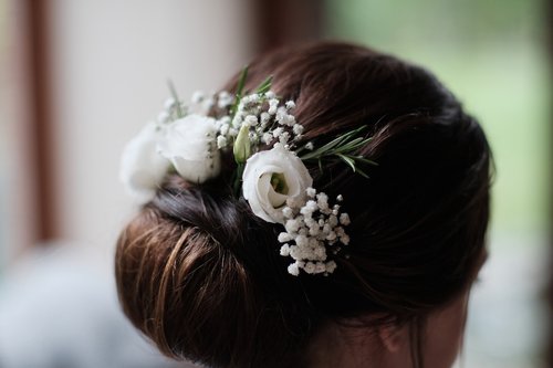 bride  hair  wedding