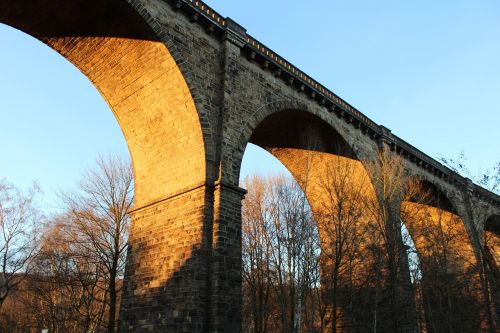 bridge winter sun