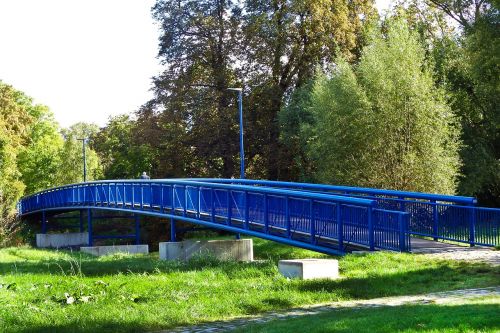bridge blue transition