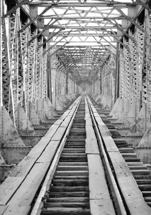 bridge trail railway bridge