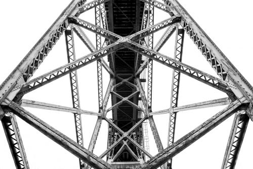 bridge trussel steel