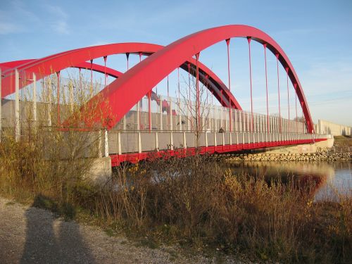 bridge red architecture