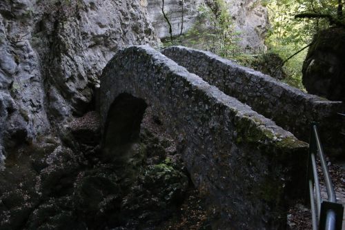 bridge hiking stone bridge