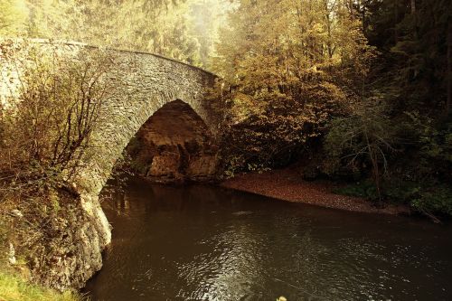 bridge autumn rivers