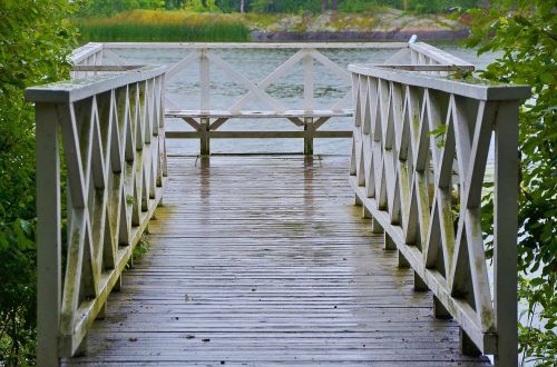 bridge building wooden