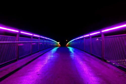 bridge light color