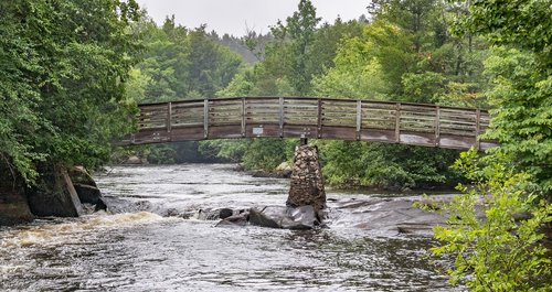 bridge  rapids  park