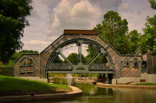 bridge  louis armstrong park  new orleans