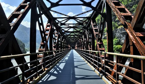 bridge  iron  rusty