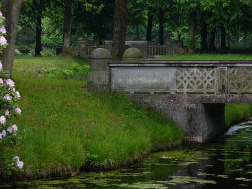 bridge stone water