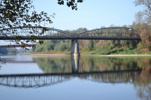 bridge river autumn
