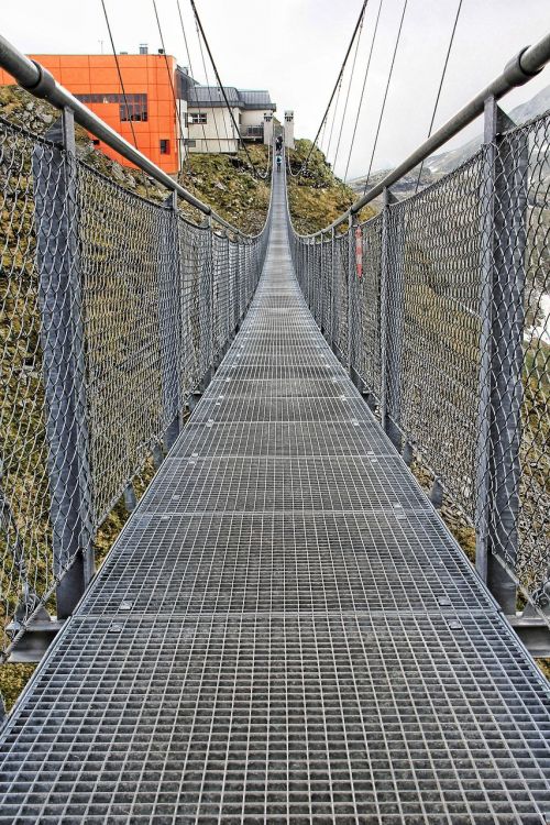 bridge away metal