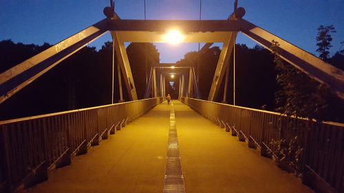 bridge cologne night