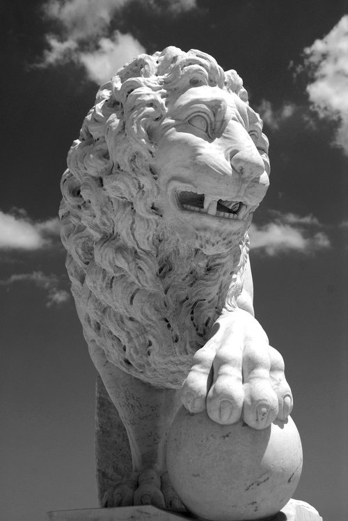 bridge of lions  landmark  sculpture