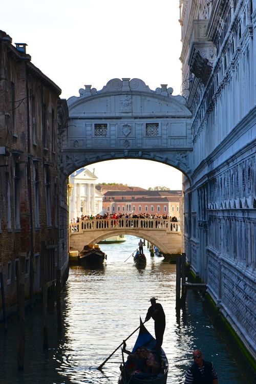 bridge of sighs venice italy