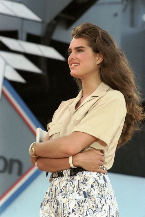 brooke shields on ship 1986