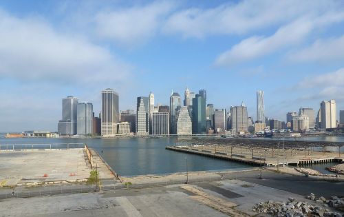 brooklyn bridge pier