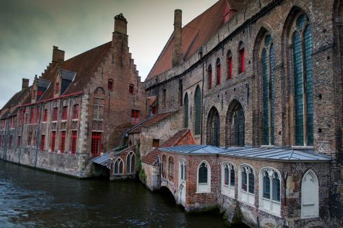 bruges belgium buildings