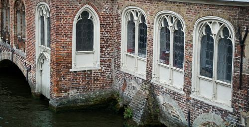 bruges belgium buildings