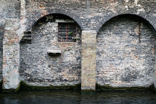 bruges belgium buildings