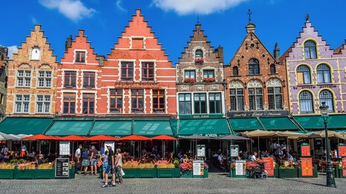 brugge  markt  square