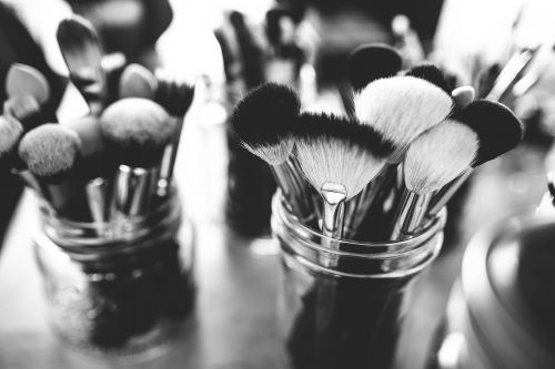 brushes depth of field make-up brushes