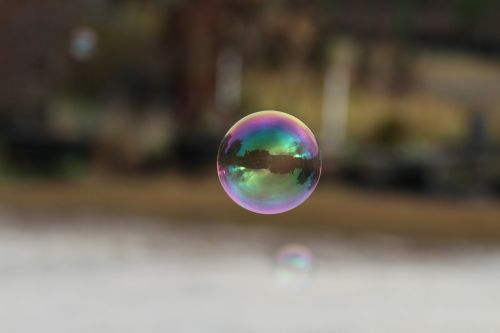 bubble reflection drop