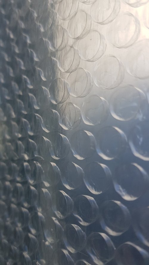 bubble wrap  air cap  window